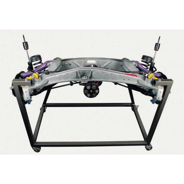 DaimlerBenz multilink suspension